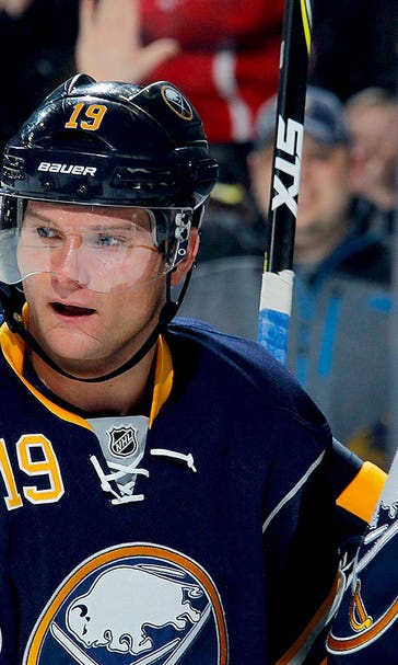 Hours after big trade, Sabres beat Sharks with Enroth in net